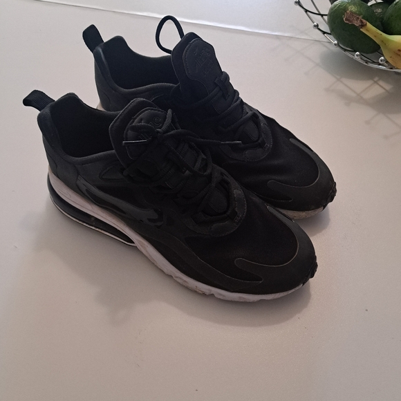 Mens size 10 nike sneakers - Picture 2 of 5